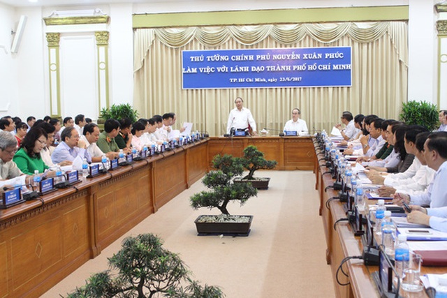
Thủ tướng Chính phủ làm việc với TP HCM sáng 23-6
