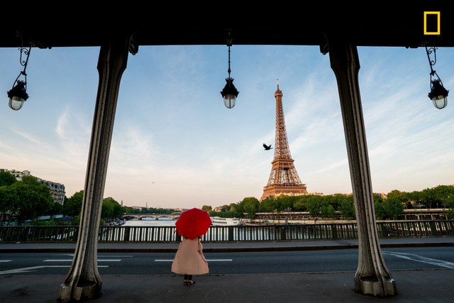 
Một góc Paris lãng mạn. Tác giả: Ata Adnan.
