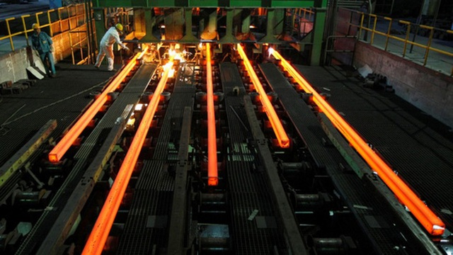 
Một nhà máy sản xuất sắt thép tại TP Hàng Châu, Trung Quốc Ảnh: Reuters
