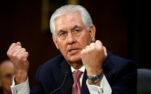 Ngoại trưởng Mỹ Rex Tillerson kêu gọi nới lỏng lệnh phong tỏa đối với Qatar. Ảnh: Reuters