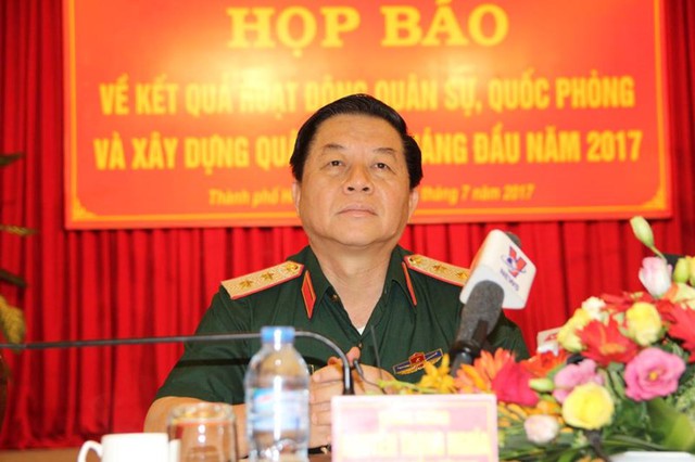 
Trung tướng Nguyễn Trọng Nghĩa chủ trì cuộc họp báo. Ảnh: Hoàng Giang
