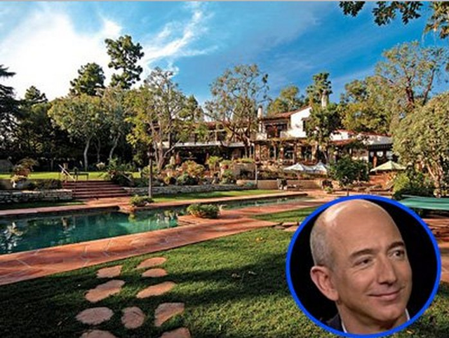 Căn nhà của Bezos tại Hollywood.