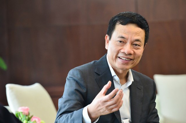 CEO Nguyễn Mạnh Hùng bảo, khi bài cũ bị đối thủ học được, người Viettel phải sinh ra bài mới để tồn tại và phát triển.