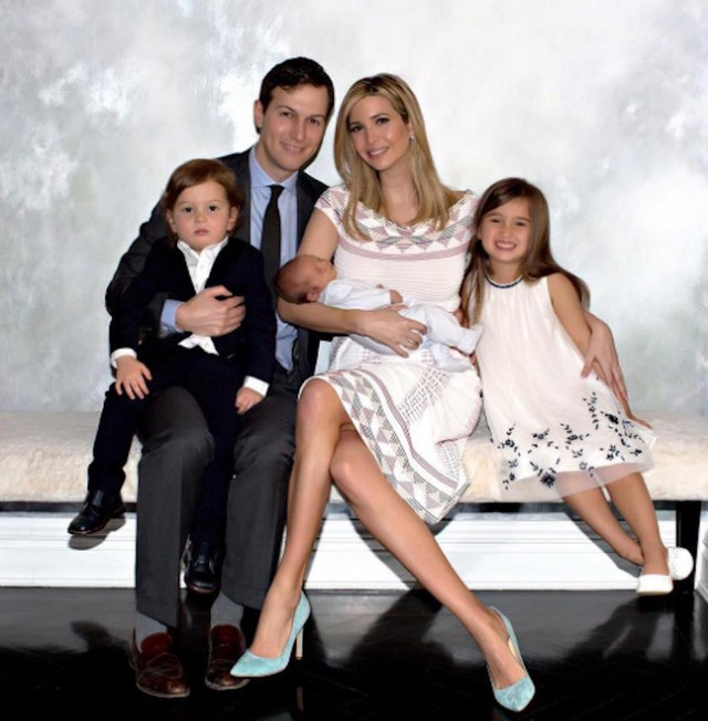  Ngày 25/4/2016, Ivanka Trump chia sẻ bức hình đầu tiên về gia đình 5 thành viên của mình. Ảnh: Instagram. 