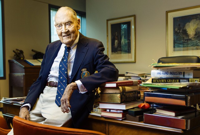 John C. Bogle - nhà sáng lập quỹ đầu tư Vanguard