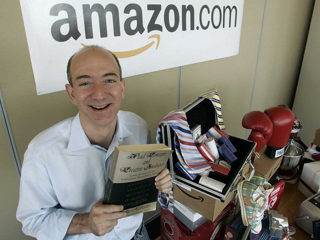 
May mắn là Jeff Bezos đã quá quen với cuộc sống đầy thử thách...
