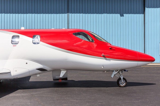 
HondaJet sử dụng động cơ turbofan General Electric Honda HF120 có khả năng tạo lực đẩy lên tới 9.1kN.
