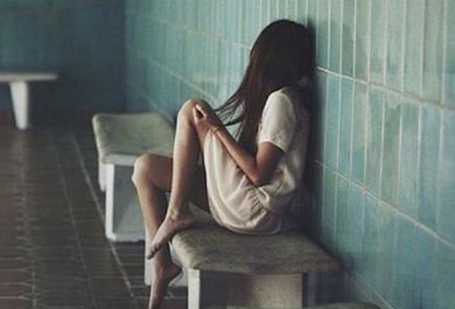 Người luôn yếu đuối sẽ ăn mòn sự lạc quan của bạn.