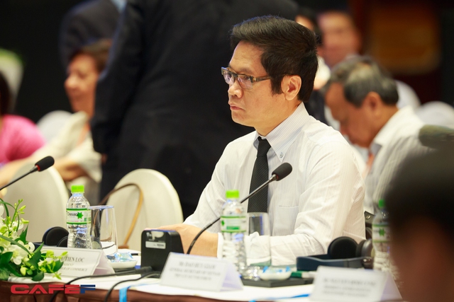 
Trong diễn đàn lần này, ông Vũ Tiến Lộc – Chủ tịch VCCI tham gia nhưng không có dự kiến phát biểu.
