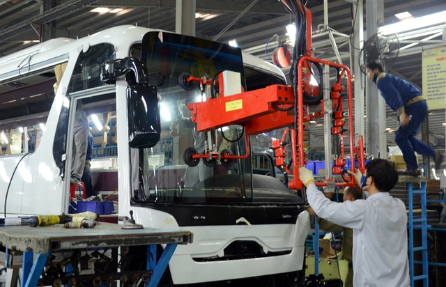 Bên trong nhà máy Thaco Bus, các sản phẩm xe bus mang thương hiệu Thaco đạt tỷ lệ nội địa hóa trên 50%