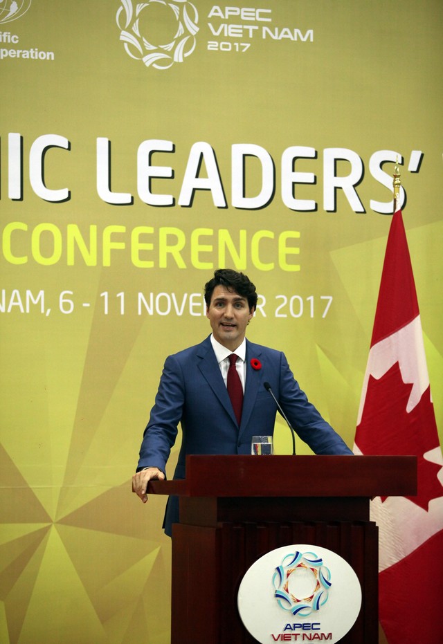 Thủ tướng điển trai Justin Trudeau và quyết tâm bảo vệ người dân Canada - Ảnh 7.