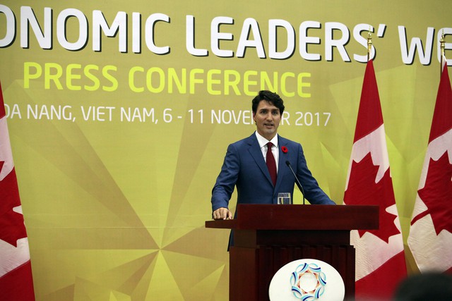 Thủ tướng điển trai Justin Trudeau và quyết tâm bảo vệ người dân Canada - Ảnh 8.
