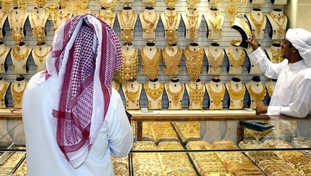 Choáng ngợp trước chợ vàng lớn nhất thế giới ở Dubai - Ảnh 8.
