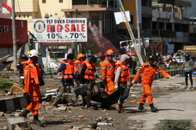 Số người chết sau thảm họa kép ở Indonesia tăng vọt lên 1.347 - Ảnh 3.