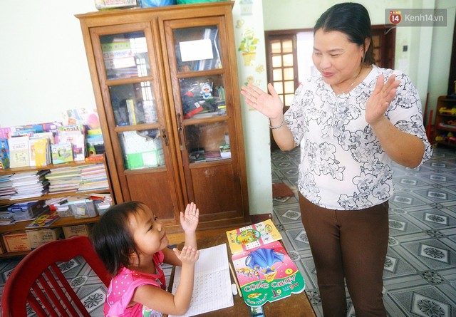 Chuyện của má Loan và những đứa con đặc biệt: Từ bỏ giảng đường, vào Hội An chăm sóc trẻ mồ côi khuyết tật - Ảnh 7. Chuyện của má Loan và những đứa con đặc biệt: Từ bỏ giảng đường, vào Hội An chăm sóc trẻ mồ côi khuyết tật - Ảnh 7.