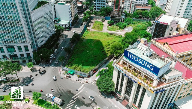 [Video] Toàn cảnh khu đất vàng 2 – 4 – 6 Hai Bà Trưng: Từ dự án khách sạn 6 sao đến Sài Gòn Mê Linh Tower, nhưng vẫn là khu đất trống - Ảnh 4.