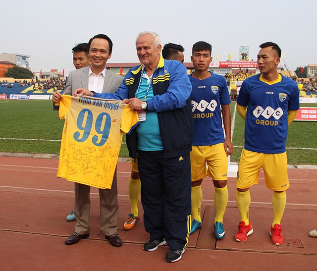 Chủ tịch Tập đoàn FLC Trịnh Văn Quyết: “Chúng tôi dừng tài trợ bóng đá Thanh Hóa” - Ảnh 1.