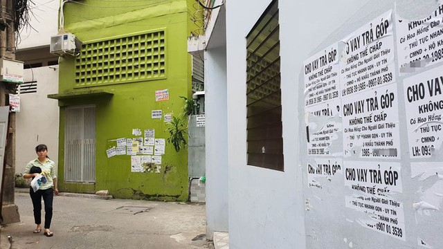 Tín dụng đen giăng bẫy khắp phố phường Sài Gòn - Ảnh 3.