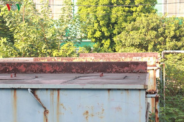 Trạm xử lý nước thải ở Hà Nội “đắp chiếu” sau 10 năm xây dựng - Ảnh 4.