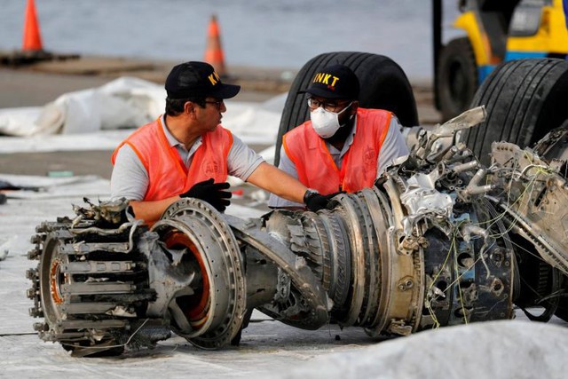 Máy bay Indonesia chở 189 người lao xuống biển: Thông tin điều tra mới nhất - Ảnh 1.