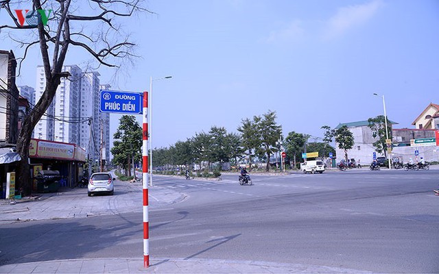 Cận cảnh phố 8 làn xe ở Hà Nội được đề xuất đặt tên Trịnh Văn Bô - Ảnh 7.