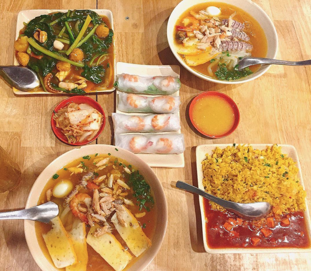 4 quán bánh canh ghẹ ở Hà Nội đắt xắt ra miếng, nên đi ăn ngay trong những ngày đầu tháng rủng rỉnh - Ảnh 10.