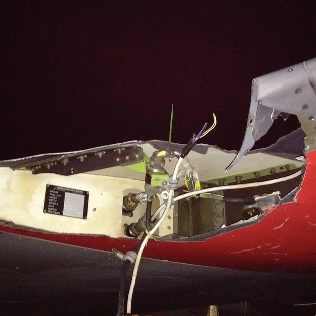 Thêm một máy bay Lion Air chở 143 người gặp tai nạn - Ảnh 1.