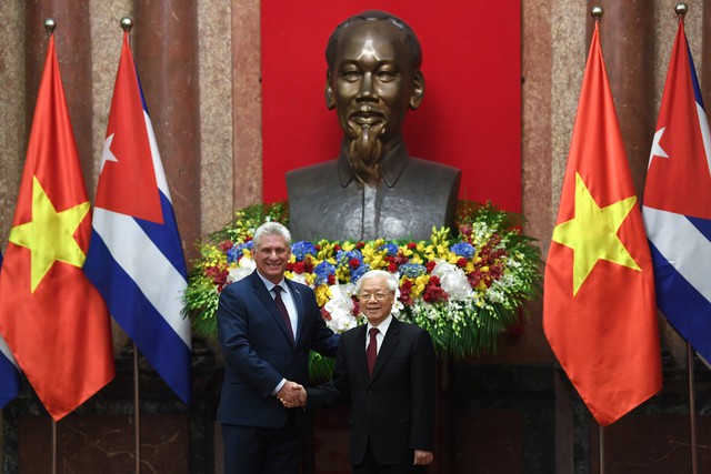 Cận cảnh chuyến thăm chính thức Việt Nam đầu tiên của Chủ tịch Cuba Miguel Diaz Canel  - Ảnh 3.