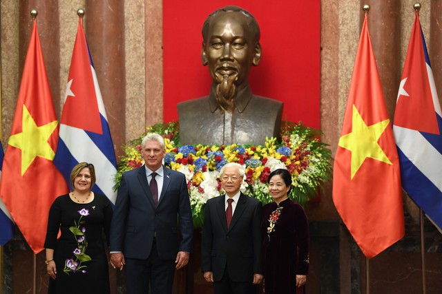 Cận cảnh chuyến thăm chính thức Việt Nam đầu tiên của Chủ tịch Cuba Miguel Diaz Canel  - Ảnh 4.