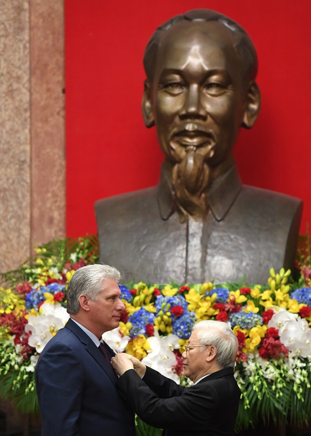 Cận cảnh chuyến thăm chính thức Việt Nam đầu tiên của Chủ tịch Cuba Miguel Diaz Canel  - Ảnh 5.