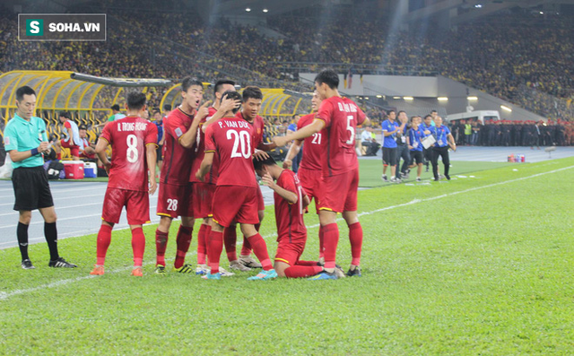  CĐV Thái Lan cảm thấy xấu hổ sau khi xem trận đấu giữa Việt Nam và Malaysia - Ảnh 2.
