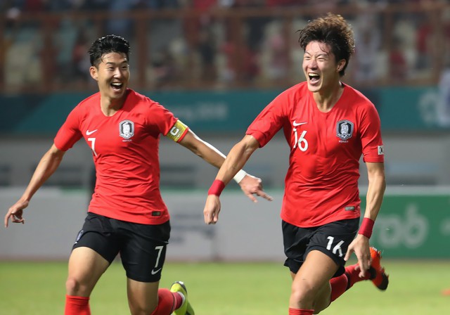 NÓNG: Vô địch AFF Cup 2018, Việt Nam sẽ có cơ hội trả thù Hàn Quốc tại siêu cúp châu Á - Ảnh 1.