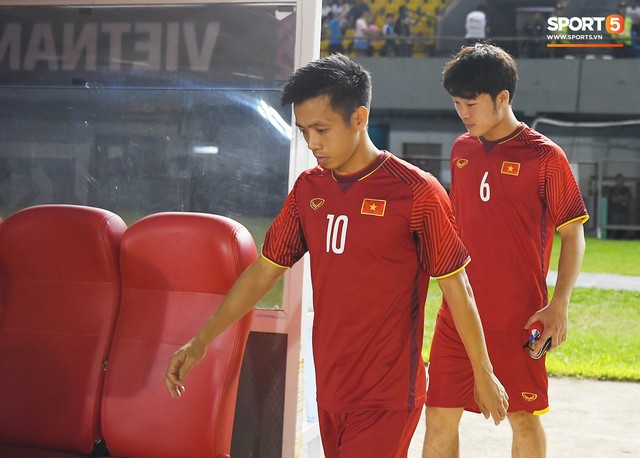 Hùng Dũng chấn thương, Xuân Trường có cơ hội đá chính ở bán kết AFF Cup 2018 - Ảnh 2.