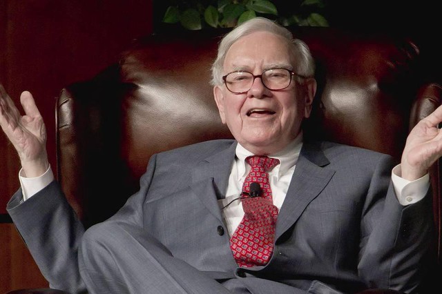 Tỷ phú Warren Buffett: Rèn luyện tốt kỹ năng giao tiếp là “một cách dễ dàng” để tăng giá trị của bạn lên ít nhất 50% - Ảnh 1.