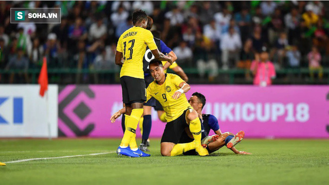  Malaysia mượn bí kíp của Chelsea, hãy chờ màn tương kế tựu kế cao tay của thầy Park - Ảnh 1.