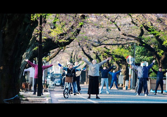 Lý do người Nhật sống lâu nhất thế giới: Suốt 90 năm toàn dân thực hiện đúng 1 bài tập thể dục quốc dân vào mỗi sáng! - Ảnh 5.