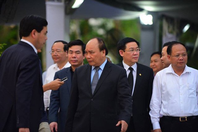 Thủ tướng Nguyễn Xuân Phúc đến nhà riêng nguyên Thủ tướng Phan Văn Khải - Ảnh 3.