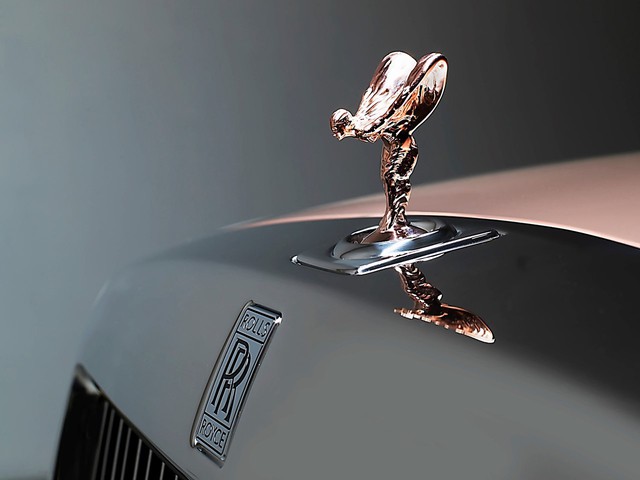 Cận cảnh Rolls-Royce Phan Tom VIII: Siêu xe sang khiến bạn cách biệt hoàn toàn thế giới bên ngoài  - Ảnh 6.