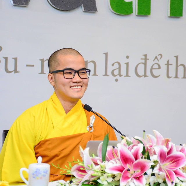 Sư thầy sinh năm 1991 giành học bổng toàn phần của đại học Harvard - Ảnh 1. Sư thầy sinh năm 1991 giành học bổng toàn phần của đại học Harvard - Ảnh 1.