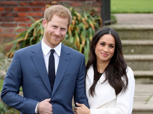 Hành trình lọ lem Meghan từ khi đánh rơi hài tới cô dâu ở đám cưới hoàng gia 1,5 tỉ người theo dõi, tiêu tốn nửa triệu euro - Ảnh 11.