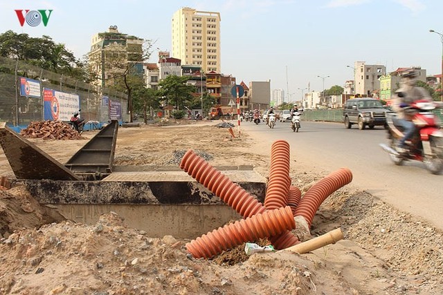 Ảnh: Bẫy “chết người” trên dự án giao thông nghìn tỷ ở Hà Nội - Ảnh 10.