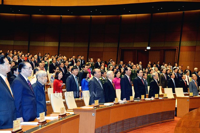 Nhìn lại điểm nhấn tại phiên khai mạc kỳ họp thứ 5 Quốc hội khóa XIV - Ảnh 2.