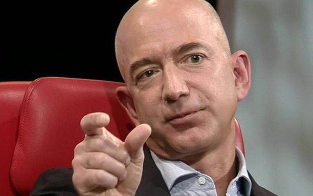 Tỷ phú giàu nhất thế giới Jeff Bezos tiết lộ điều sẽ khiến bạn phải tiếc nuối ở độ tuổi 80 - Ảnh 1.