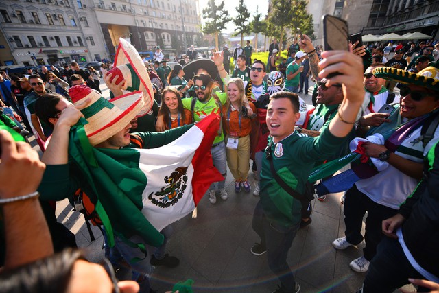 Đi tiền vào những lĩnh vực này, nhà đầu tư chắc chắn có mùa World Cup no ấm - Ảnh 2.