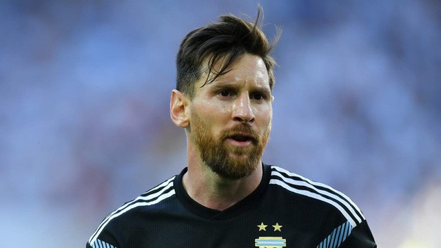 Trước những chiến binh Viking, Messi cúi mặt hát bài Đừng khóc cho tôi, Argentina - Ảnh 1.