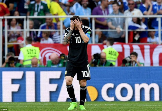 Trước những chiến binh Viking, Messi cúi mặt hát bài Đừng khóc cho tôi, Argentina - Ảnh 27.