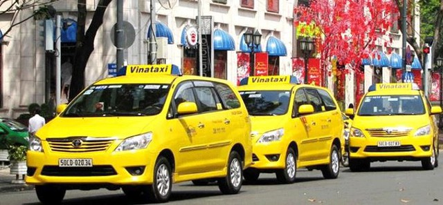 Hai hãng taxi ở Sài Gòn bắt tay quyết đấu Grab? - Ảnh 2.