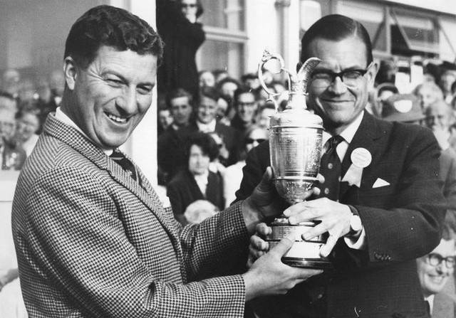 Huyền thoại làng golf thế giới Peter Thomson qua đời ở tuổi 88 - Ảnh 2.