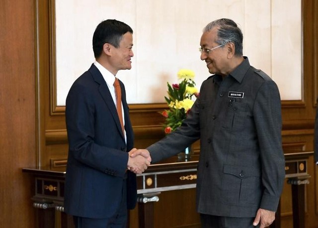 Jack Ma tiết lộ nguồn cảm hứng để thành công với Alibaba là từ Mahathir Mohamad – “ông già gân” khiến Malaysia lột xác - Ảnh 2.