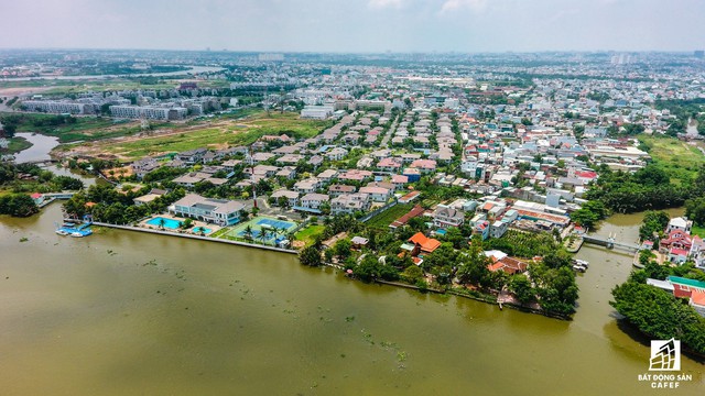 Ngổn ngang dự án khu đô thị 2 tỷ USD ven bờ sông đẹp nhất Sài Gòn sau gần 10 năm đầu tư - Ảnh 15.